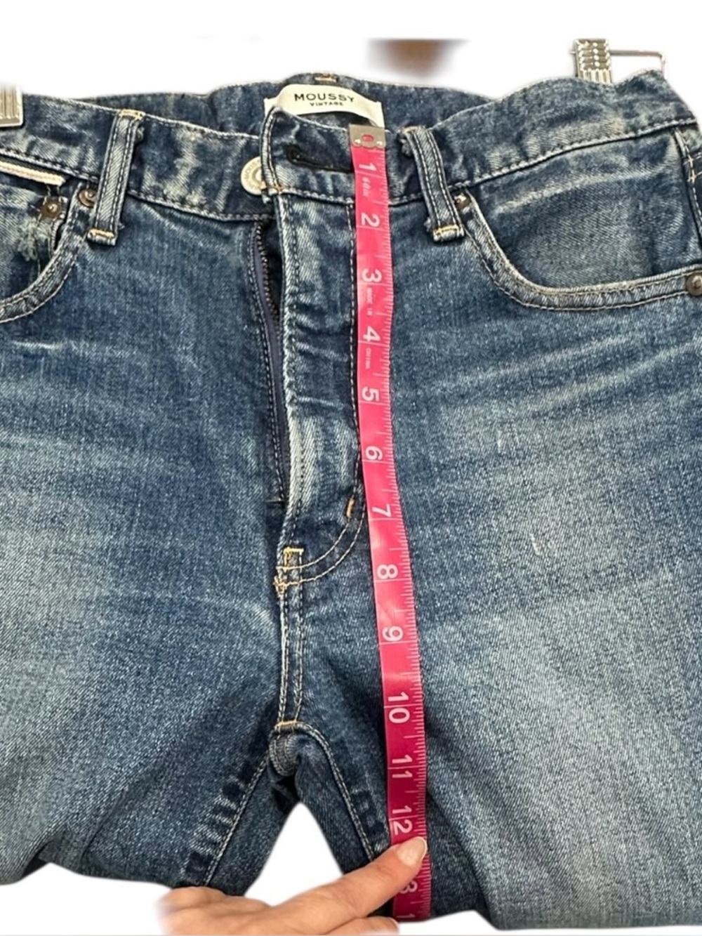 Moussy Vintage Rhett Slim Tapered Jeans 26 Medium Wash Blue Denim - Picture 4 of 8